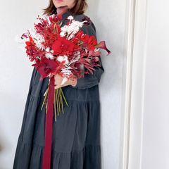 めめ様専用ページ　オーダーブーケ　ウェディングブーケ　ブートニア付き　アーティフィシャルフラワー　クリスマス婚　赤　レッド