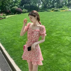 【新品】ワンピース 春夏　レディース　半袖　韓国風　バブルスリーブ 花柄　着やせ