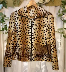 大特価セール 美品 イタリヤ  伊太利屋 豹柄 ヒョウ柄 チーター柄 ストレッチ トップス ジャケット ジャンパー