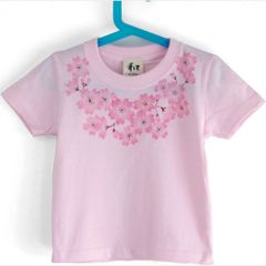 子供服 コサージュ桜柄Tシャツピンク　手描きで描いた和風の桜柄Tシャツ　ベビー