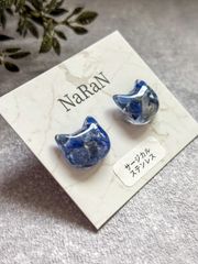 611≫天然石の猫ピアス