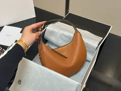 【今日特価】Celine Lulu Underarm Bag セリーヌ ルル アンダーアームバッグ-MM輸入