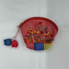 【韓国お土産】【小銭入れ】【刺繍小銭入れ】刺繍ポーチ