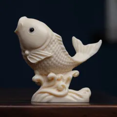 大明　象牙風　置物　（象牙ではございません） 大明 象牙風 置物 （象牙ではございません） - メルカリ