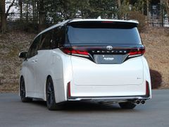 ガナドール マフラー ランドクルーザー 200後期にて装着 愛知発 