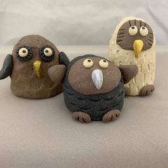 素材色々【 幸福を呼ぶフクロウ】置物 45体 まとめ売り - メルカリ
