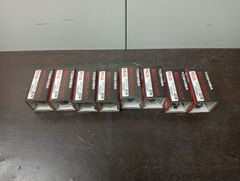 M0354【未使用品】TOSHIBA 40W形 100/110V40W ミニクリプトンランプ 口金E17 8個