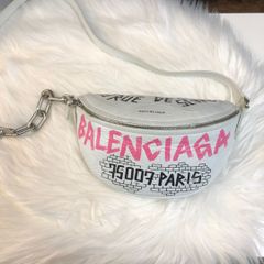 BALENCIAGA（バレンシアガ）グラフィティ スベニアベルトバッグ 白 565510 ユニセックス カーフ ボディバッグ【中古】