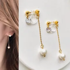 No.188ジルコニアとコットンパールが揺れる華奢な立体ノンホールピアス