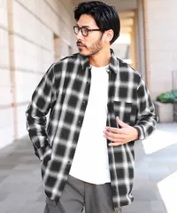 新品 未使用 JIGGYS SHOP(ジギーズショップ)オンブレーチェックレギュラーカラーシャツ 217843 ブラックのサムネイル