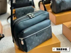 【今日特価】Louis Vuitton OUTDOOR ポストマンバッグ ?ユニセックス実用派ファッションアイテム?