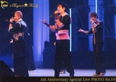[중고] 원시 사진 (남성) No.10 : BOYS AND MEN / 집합 (3 명) / 수평형 라이브 사진 / [5th Anniversary Special Live] 보이멘 ☆ 패밀리 한정 랜덤 생 사진