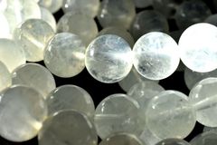 希少◇マダガスカル産 エンジェルラダークォーツ　11mm　ブレスレット 1個売り _BG5656-11