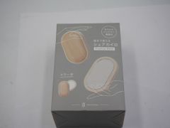 新品 両手で使えるシェアカイロ　モバイルバッテリー機能付き