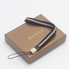 GUCCI ブラックレザーストラップ ボックス付き - メルカリ