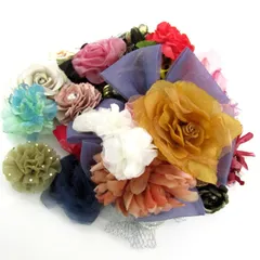 コサージュ ブローチ 髪飾り等 33点セット 未使用有 フラワー セレモニー アクセサリー 和装小物 まとめて 大量 レディース 【中古】