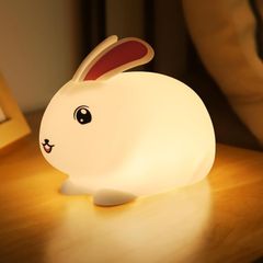 【特価商品】うさぎ 癒しグッズ インテリア雑貨 出産祝い 誕生日贈り物 プレゼント人気 寝室 テーブルライト USB充電式 常夜灯 タイマー付き おしゃれ 間接照明 三階段調光 SALUOKE シリコン- ベッドサイドランプ 授乳ライト かわいいランプ ナイト