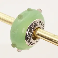 パンドラ シーイングスポッツ グリーン＆ブラックチャーム/24-5562S