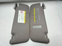 【純正】　トヨタ　TOYOTA　クラウン　GRS200　サンバイザー　日除け　室内用　左右セット　内装パーツ　グレー　鏡付き　汚れ多少あり　中古パーツ