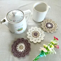 手編み　ドイリー　コースター　茶托　ガーランド　アップリケ　10センチ　3枚　ハンドメイド