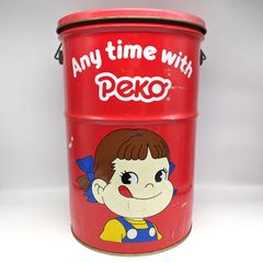 カ*チ様 Peko Any time with Peko ペコちゃん ブリキ缶 - メルカリ