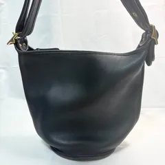 美品✨ コーチ ショルダーバッグ 9953 バケツ型 ブラック ロゴチャーム付 美品✨ コーチ ショルダーバッグ 9953 バケツ型 ブラック ロゴ