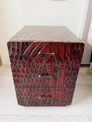 お値下げ]鎌倉彫 引き出し棚 牡丹 - メルカリ