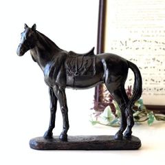 フランクリンミント製 ブラックサルト磁器の馬の小像 - メルカリ