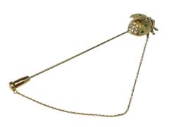 タイニーピン　てんとう虫 K18 エメラルド0.15ct ダイヤ0.10ct 4.0g