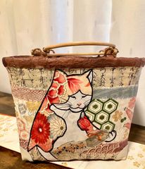 猫型バスケット　パッチワークキルト　猫グッズ　猫雑貨　パッチワーク作品　猫バック 猫型バスケット パッチワークキルト 猫グッズ 猫雑貨 パッチワーク作品