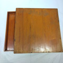 ヴィンテージ 木製 平箱（蓋付き）／コレクション箱 鍔・根付・小物収納に（木釘使用）A387