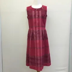 美品　BURBERRY　バーバリーロンドン　ノバチェック　ワンピース　赤   21-3611