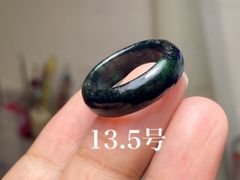 L11-118 一点物 黒緑 13.5号 ミャンマー産天然 A貨 本翡翠 くりぬき リング