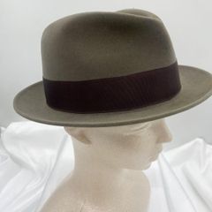 Item thumbnail for item 1c69d34b-c799-4341-9569-72472dc8c433