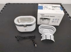 Item thumbnail for item 96dcc4a5-2cb9-46c2-972b-10f2796b3494