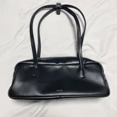 未使用品. Stand oil 黒いレザーショルダーバッグGT 未使用品. Stand oil 黒いレザーショルダーバッグGT