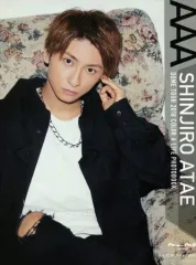 【中古】男性写真集 mu-moショップ限定)DVD付)AAA DOME TOUR 2018 COLOR A LIFE PHOTOBOOK 與真司郎表紙Ver.