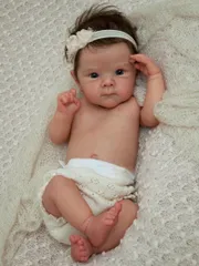 人形 赤ちゃん 人形 Reborn Doll 55cm 赤ちゃんリボーンドールデビュー フルシリコンドール ビニールリアル シリコンリボーンベビードールベビードール 赤ちゃん人形女の子プリンセス服手作りのクリスマスの誕生日プレゼント 最高な贈り物でしょう r7