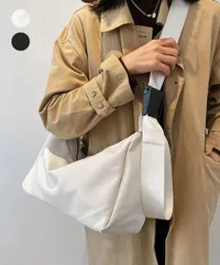 ショルダーバッグ PUレザー 軽量鞄