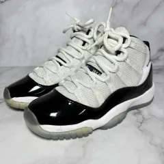 235 NIKE(ナイキ) ジョーダン 11 GS レトロ コンコルド 2018