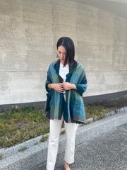 母の日向けストール尾州織　高級感　大判ストールグリーン便利なポケット付き　おもてなしコレクション受賞商品✨