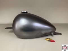 イージーライダース　アルミ　タンク　ピーナッツタンク チョッパー エッグタンク イージーライダース アルミ タンク ピーナッツタンク チョッパー