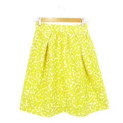 バーニーズニューヨーク BARNEYS NEW YORK スカート フレア ひざ丈 タック ジャガード 立体感 総柄 36 黄 ライムイエロー /AH7のサムネイル
