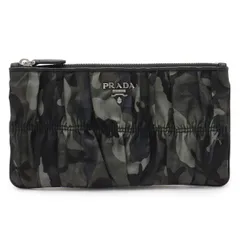 希少！PRADA 迷彩柄 ケース チェーン付き　美品 2025年最新】プラダ 迷彩 バッグの人気アイテム - メルカリ