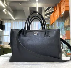 2025年最新】シャネル サーフ トートの人気アイテム - メルカリ