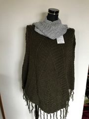 残り1着ペルペル マフラー付きポンチョ アルパカ混 ペルー製