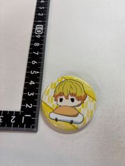 ♉︎ 鬼滅の刃　ふとんむし缶バッジ　我妻善逸