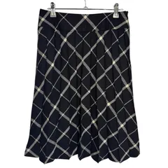 Courreges クレージュ 総柄　ロゴ　スカート ボタン　グレー 2025年最新】クレージュ スカートの人気アイテム - メルカリ