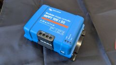 MPPT型充電コントローラー　50A 12V 24V兼用