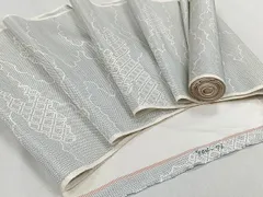 NO：81）白大島紬反物生地&着物白大島紬柄リメイク&ワンピース 2025年最新】白大島 紬 未使用の人気アイテム - メルカリ